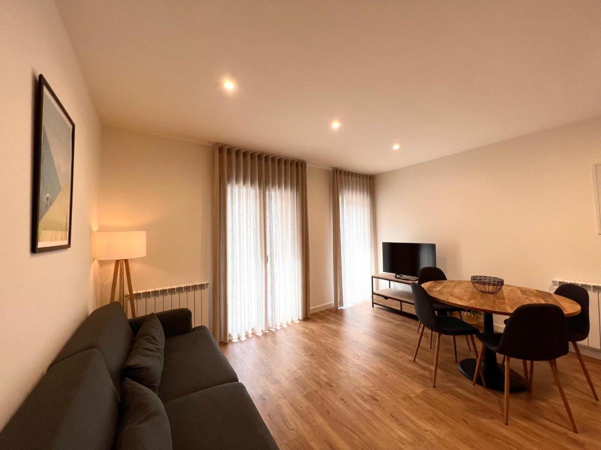 Espot Cowork & Apartments - L'Amfitriona Bagian luar foto
